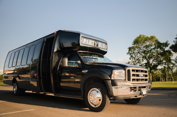 Black-Ford-F550-Party-Bus